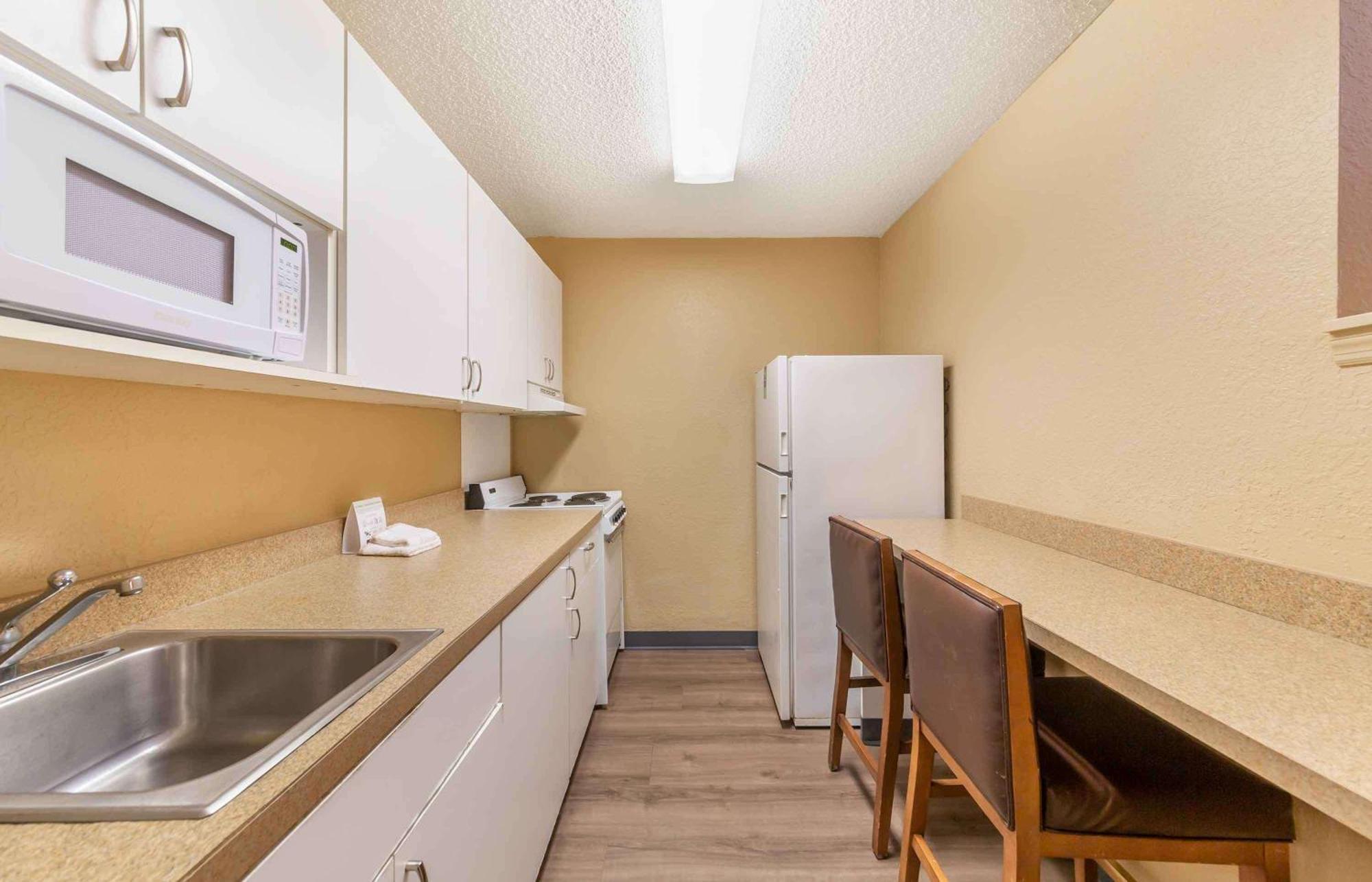 Extended Stay America Suites - Fort Lauderdale - Cypress Creek - Nw 6Th Way Dış mekan fotoğraf