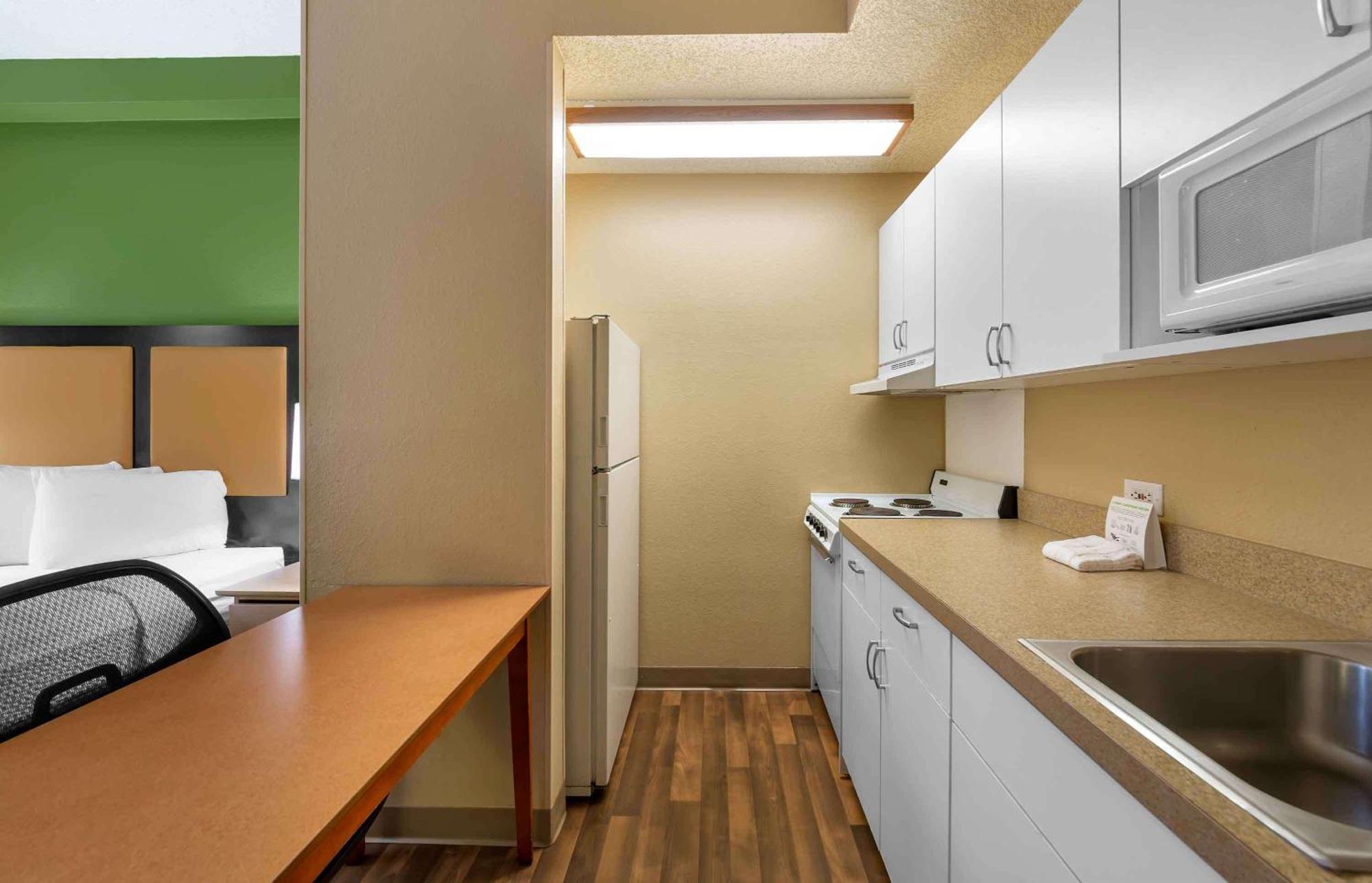 Extended Stay America Suites - Fort Lauderdale - Cypress Creek - Nw 6Th Way Dış mekan fotoğraf